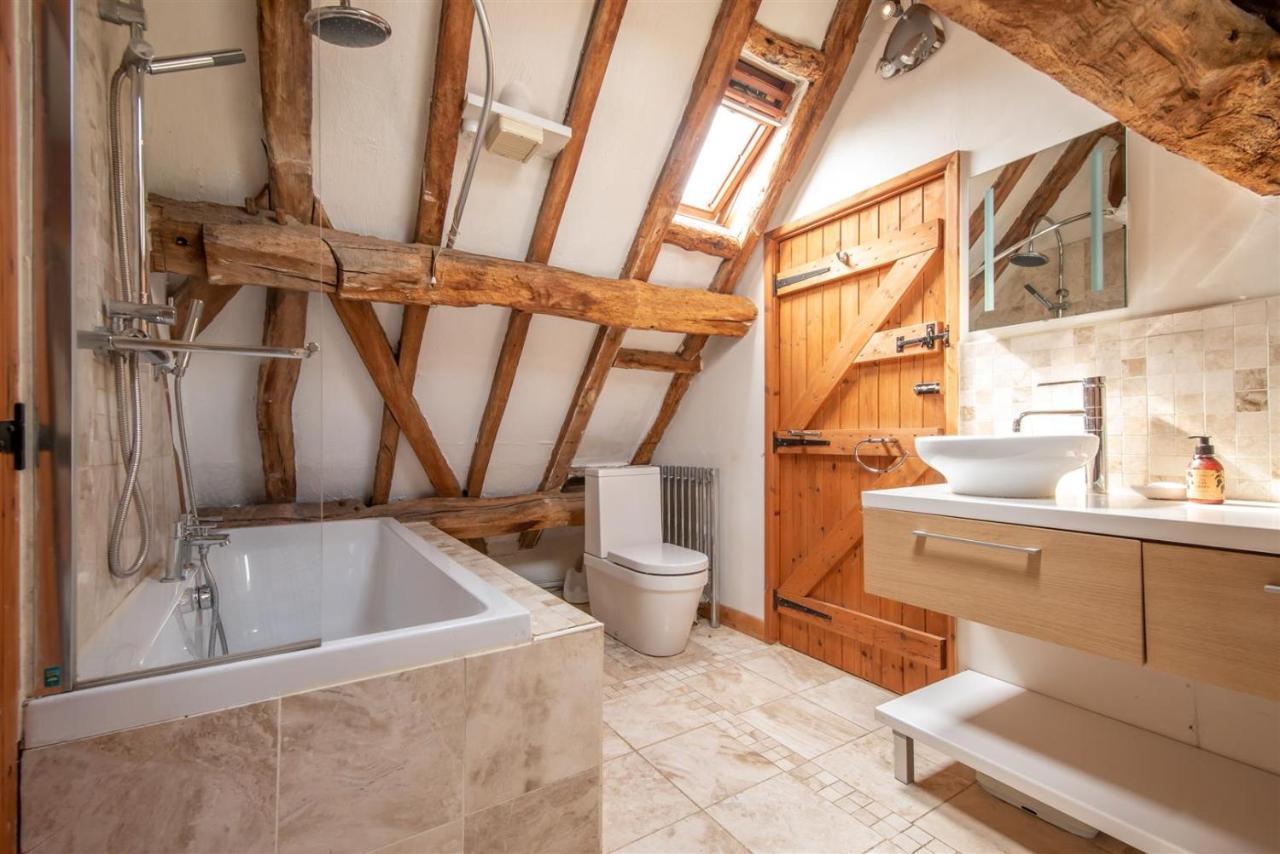 Elegant Peaceful Barn In Rural Village Setting Close To Stratford Upon Avon Exteriör bild